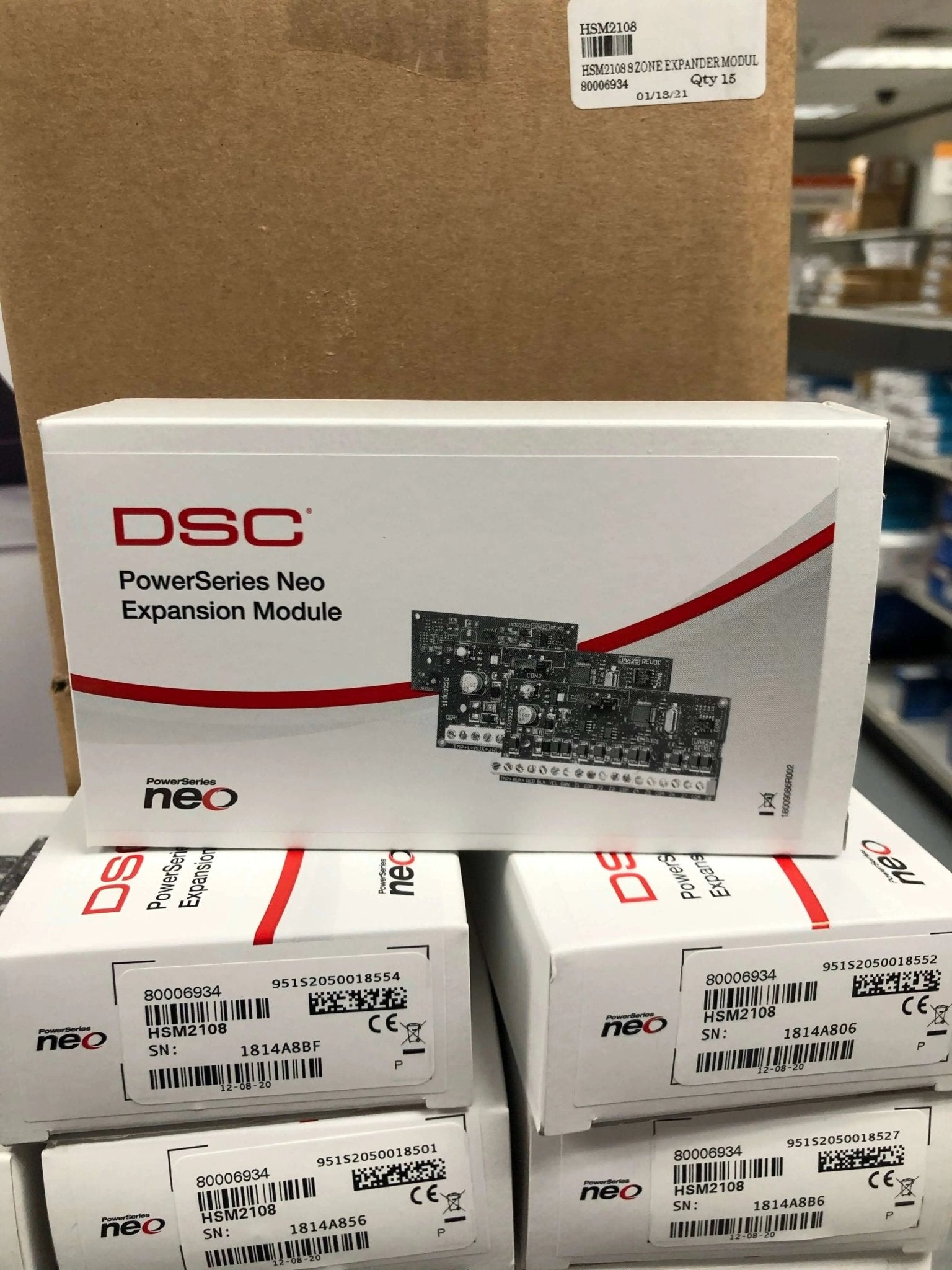 DSC neo HS 2108 PowerSeries Hardwired Security 8 Zone Expansion Module - Avenger Security